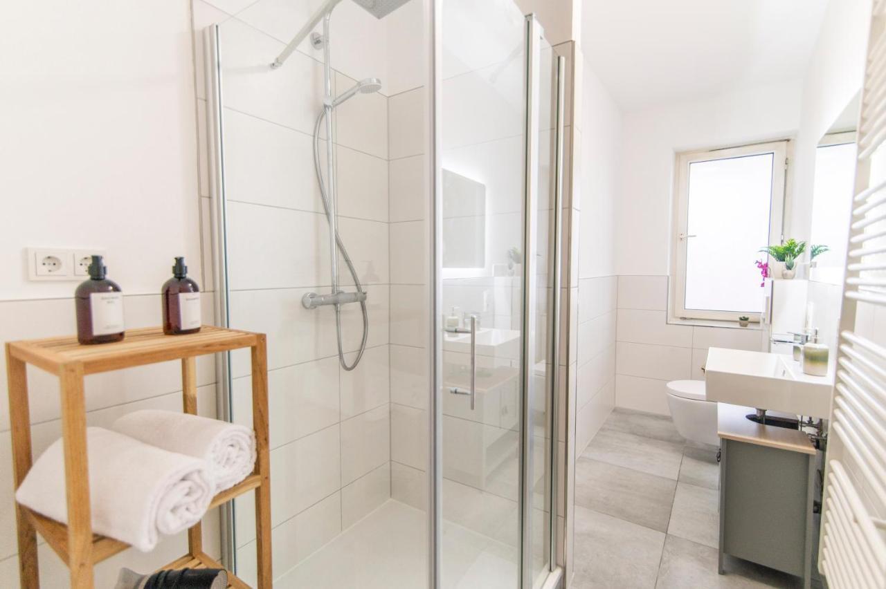 Peter Apartments - Wohnung 90Qm, 3 Schlafzimmer, Kueche, Wohnzimmer, Balkon, Netflix Fulda Luaran gambar
