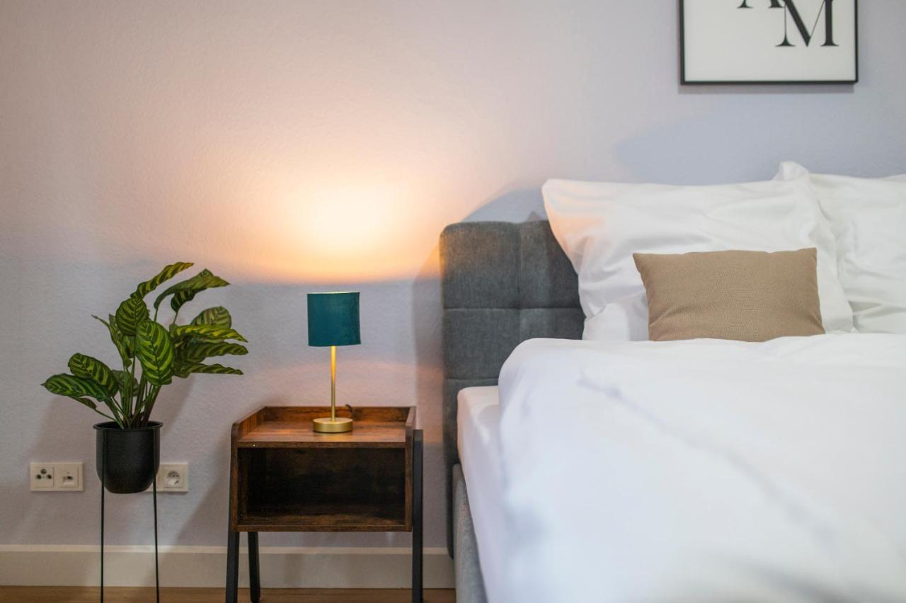 Peter Apartments - Wohnung 90Qm, 3 Schlafzimmer, Kueche, Wohnzimmer, Balkon, Netflix Fulda Luaran gambar