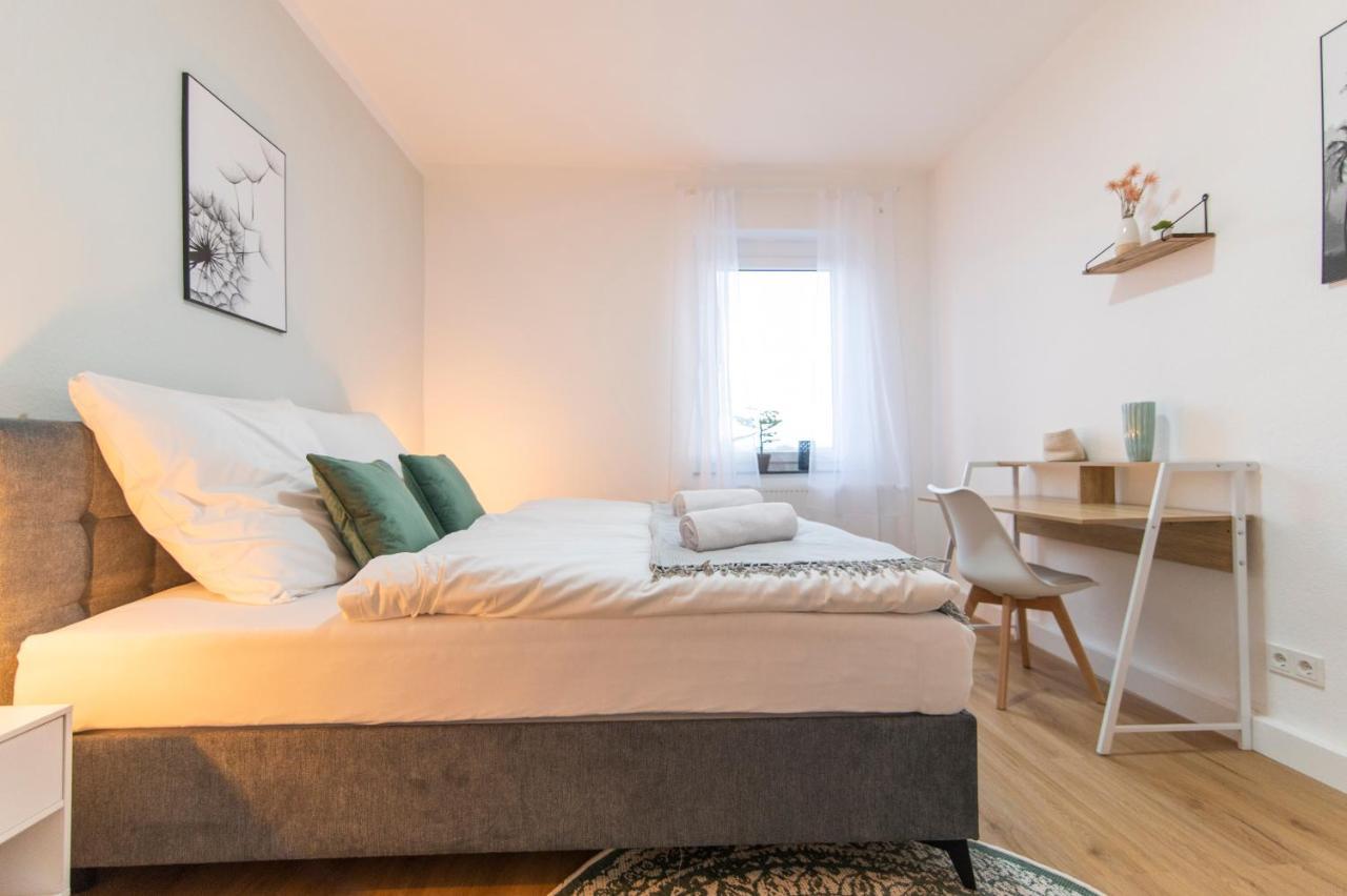 Peter Apartments - Wohnung 90Qm, 3 Schlafzimmer, Kueche, Wohnzimmer, Balkon, Netflix Fulda Luaran gambar